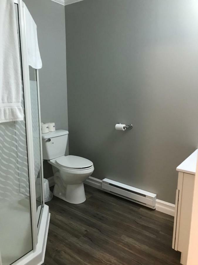 Stanley House Motel Clarenville Bagian luar foto